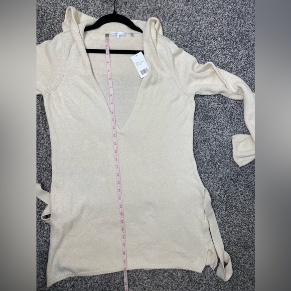 Vince New Ivory Cotton Hoodied Deep V Belted Knit Pullover L Coastal Designer - Picture 9 of 9